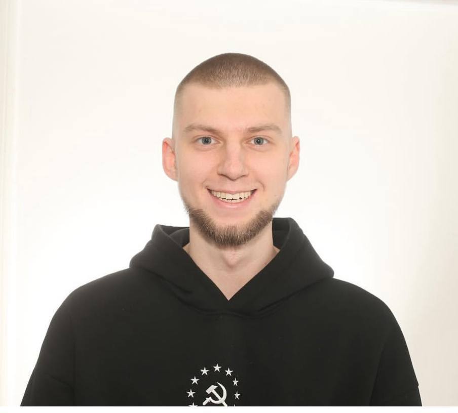 Васильев Артём